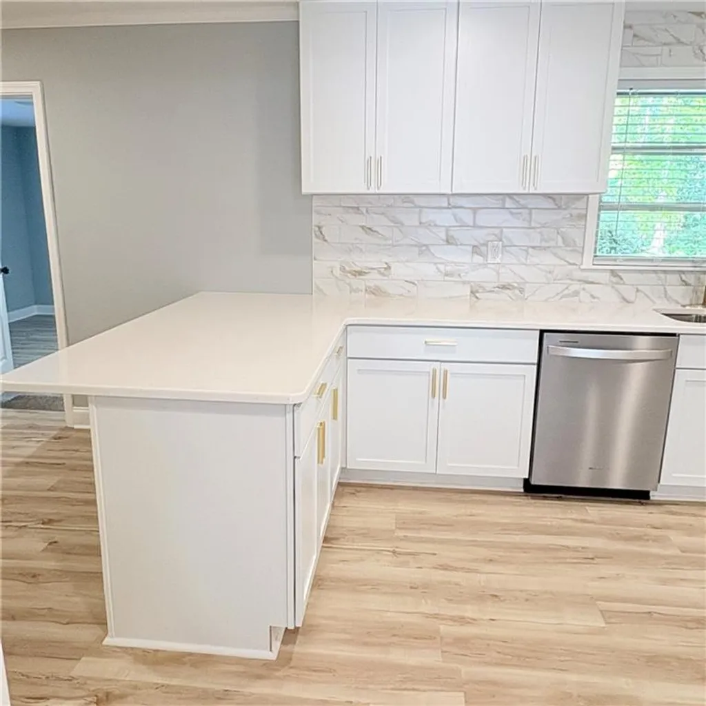 Additional image 14 of 2502 13th Avenue, Valley, AL 36854