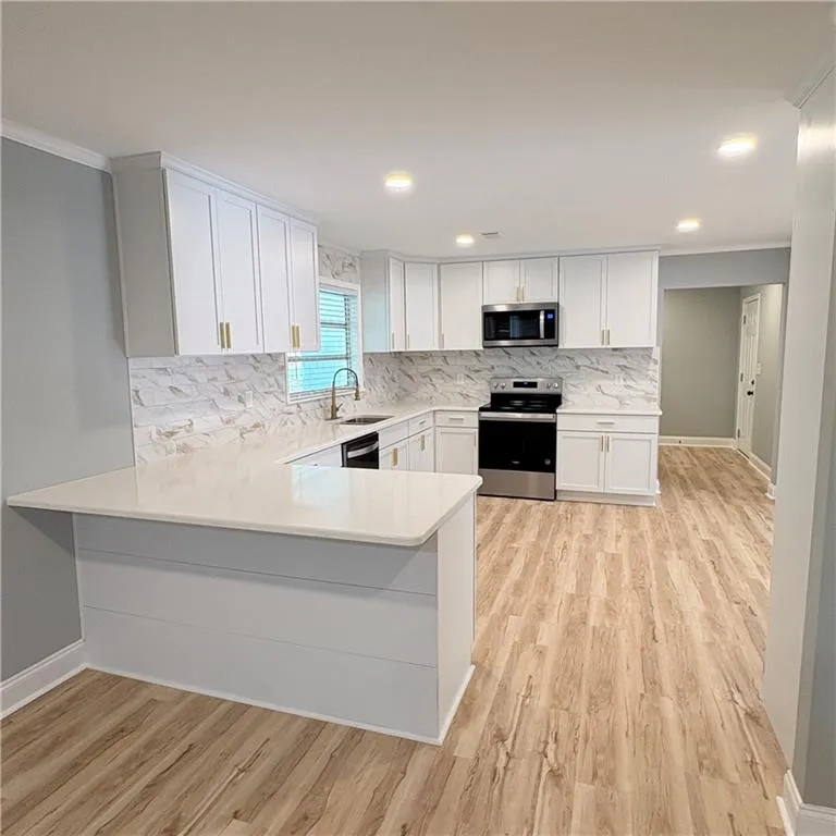 Additional image 71 of 2502 13th Avenue, Valley, AL 36854