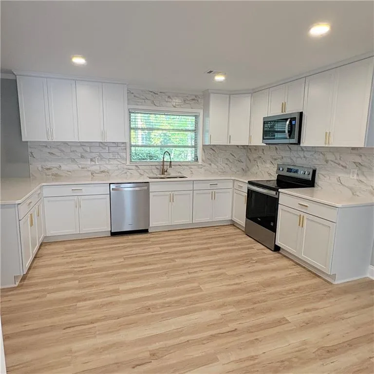 Additional image 65 of 2502 13th Avenue, Valley, AL 36854