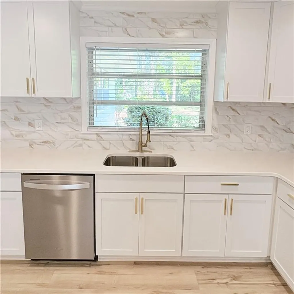 Additional image 16 of 2502 13th Avenue, Valley, AL 36854