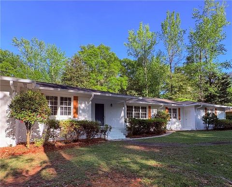 2502 13th Avenue Valley AL 36854