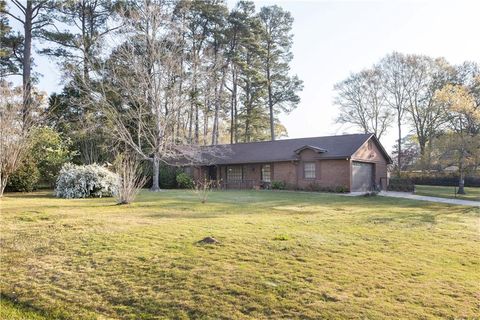 357 Downing Place, Smiths Station, AL 36877 - MLS#: E97938