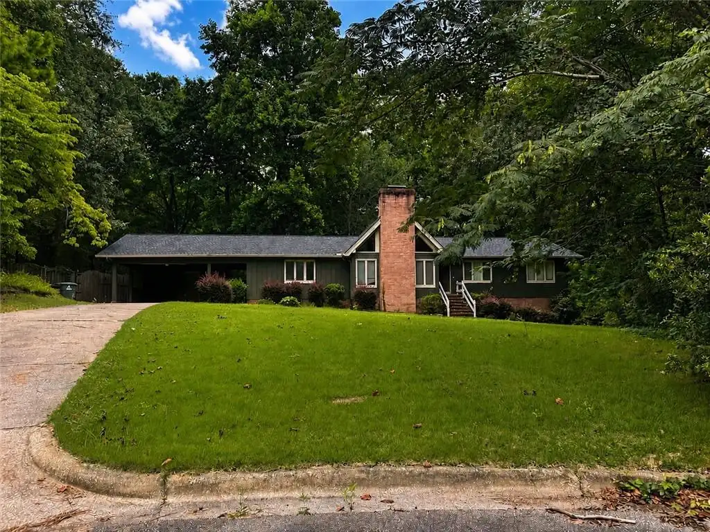 325 Corktree Circle, Auburn, AL 36832