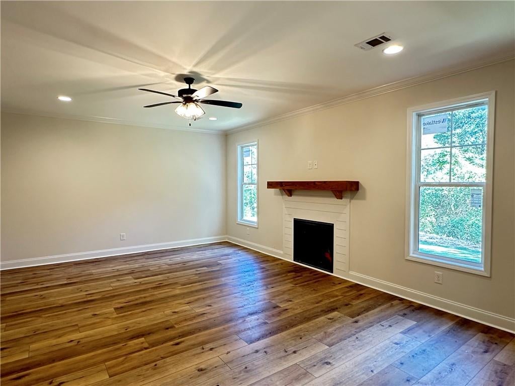 10 Lee Rd 2058