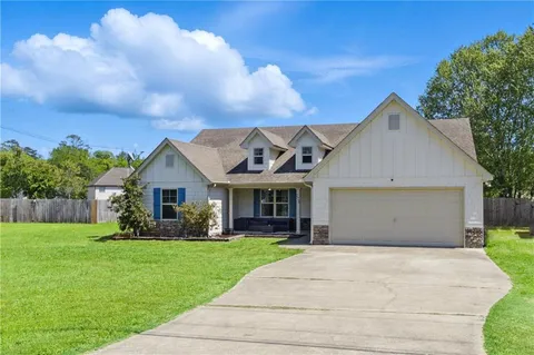 275 Owens Road, Fort Mitchell, AL MLS: E100710