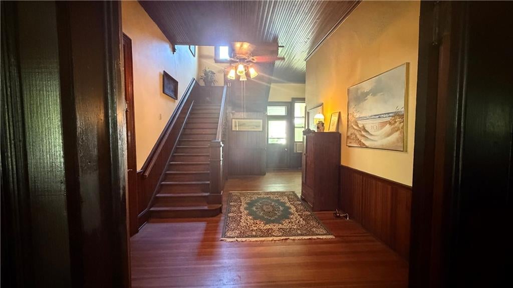 224 Avenue A SE