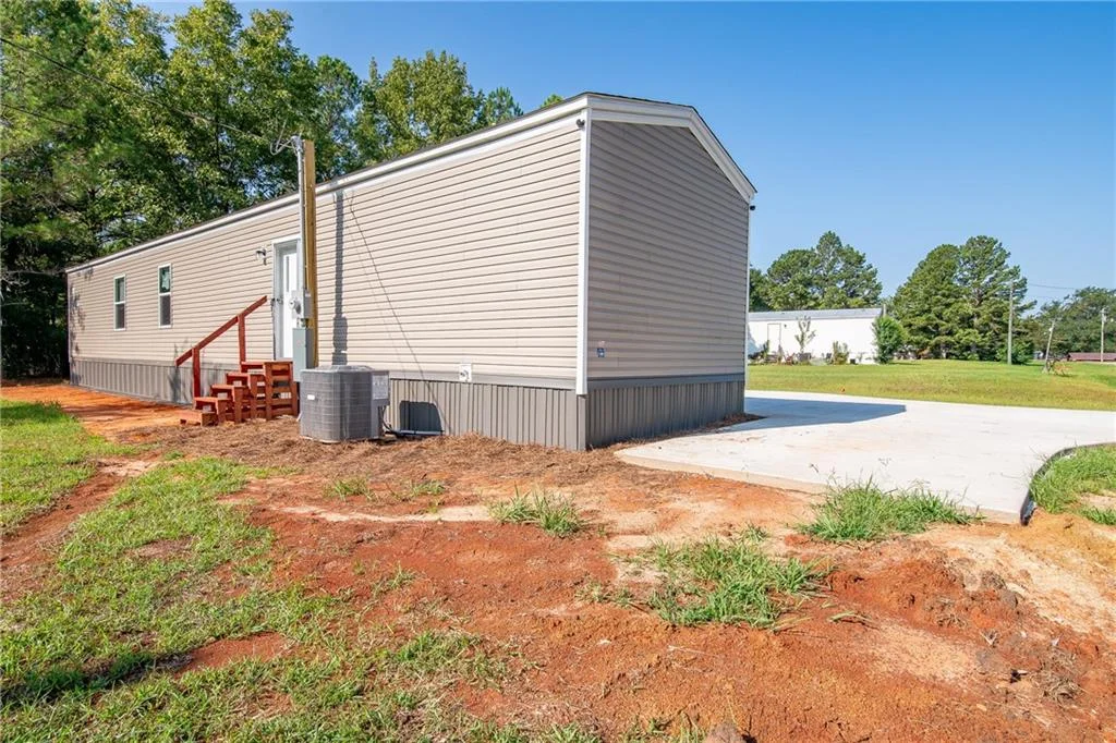 7A Lily Street, Hurtsboro, AL 36860