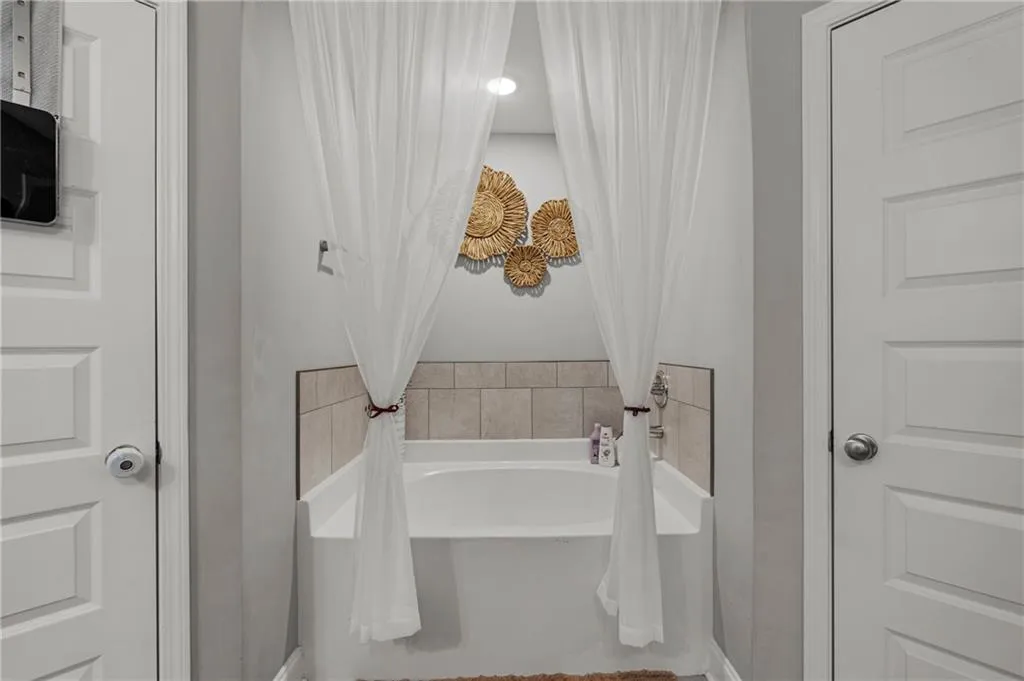 Additional image 46 of 129 Addison Way, Smiths Station, AL 36877
