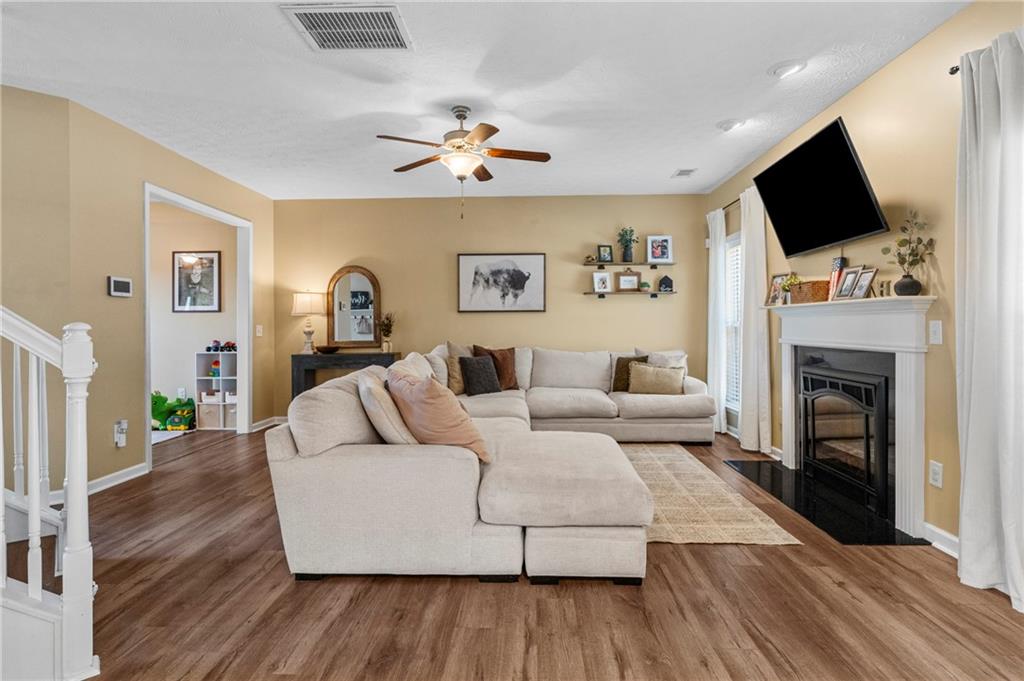 2408 Ridgewood Drive