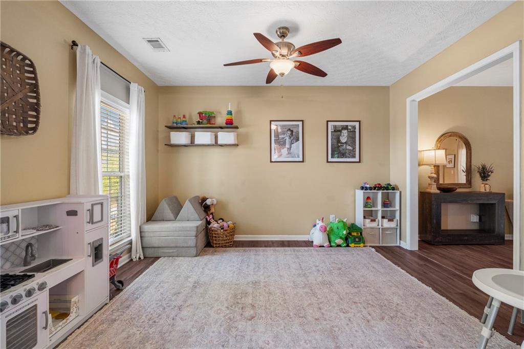 2408 Ridgewood Drive