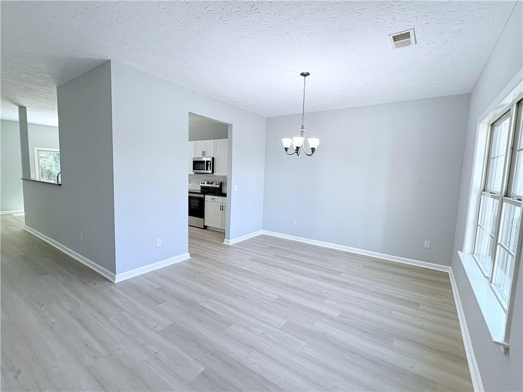 18 Forest Ridge Lane