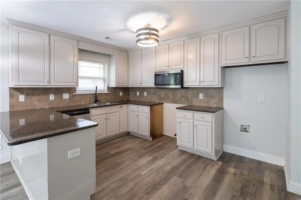 Additional image 11 of 2202 13th Avenue, Phenix City, AL 36867