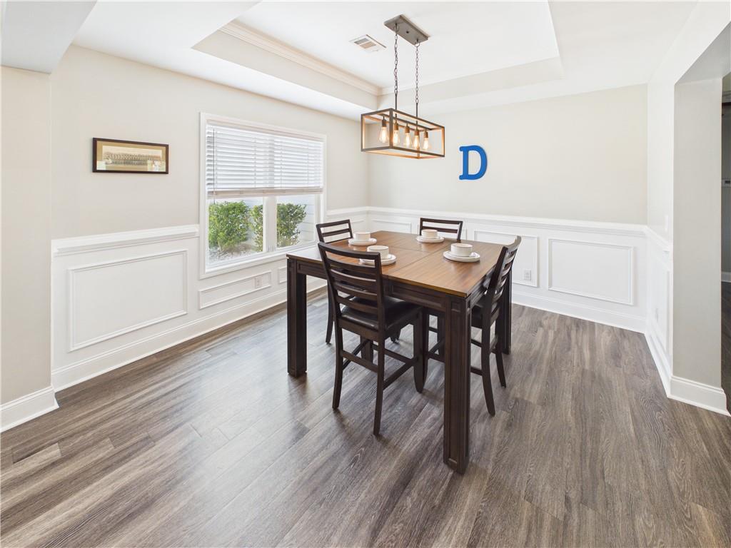 12 Silver Eagle Court