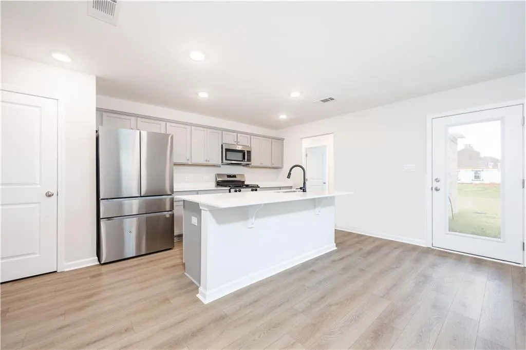 Additional image 9 of 2058 Superior Drive, Opelika, AL 36804