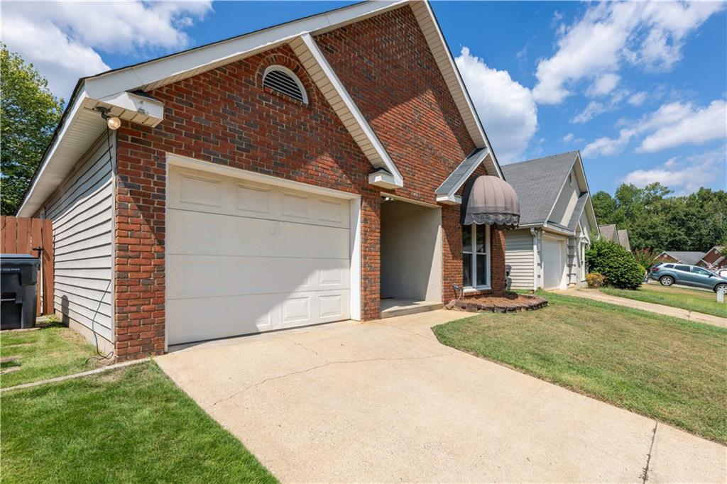 3703 Holland Court