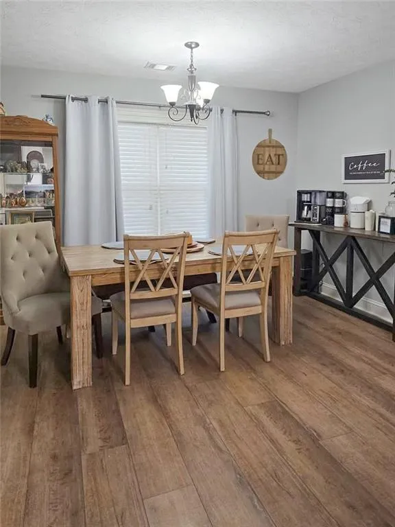 Phenix City, Alabama 36867, United States, 5 Bedrooms Bedrooms, ,3 BathroomsBathrooms,Residential,Active,7542