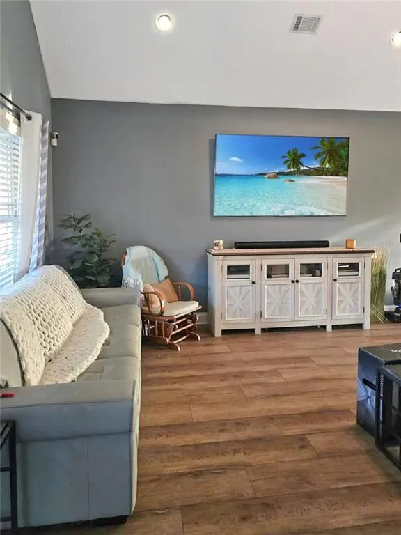 Phenix City, Alabama 36867, United States, 5 Bedrooms Bedrooms, ,3 BathroomsBathrooms,Residential,Active,7542