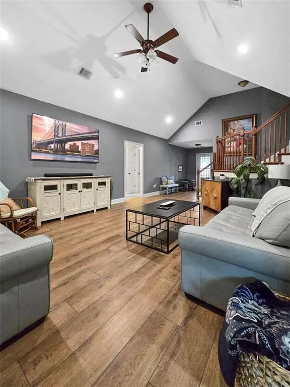 Phenix City, Alabama 36867, United States, 5 Bedrooms Bedrooms, ,3 BathroomsBathrooms,Residential,Active,7542