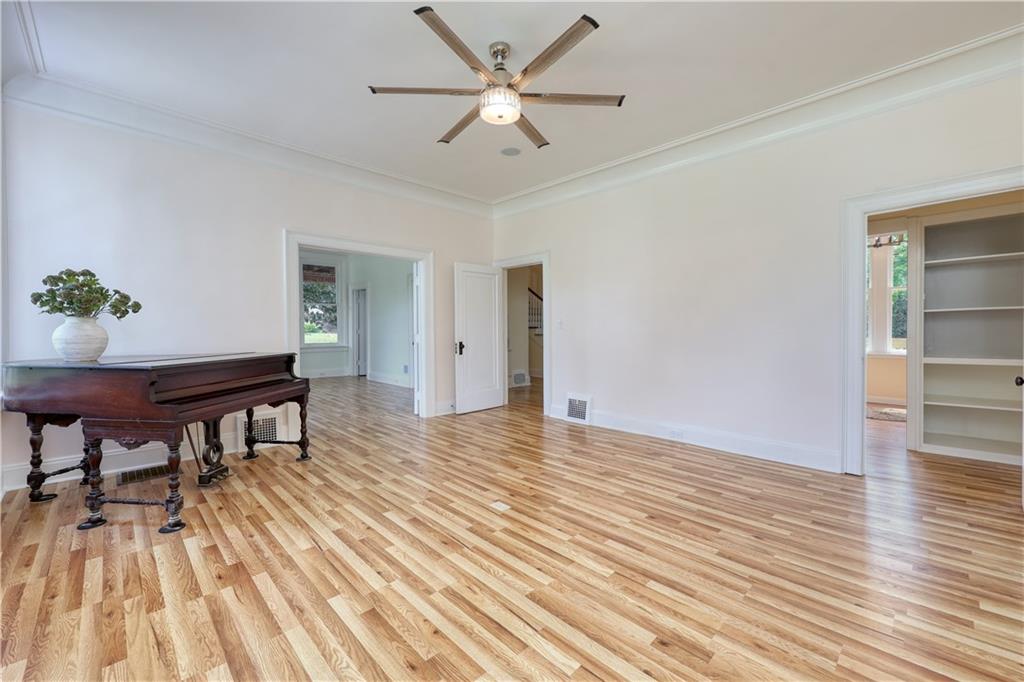 2901 Summerville Road