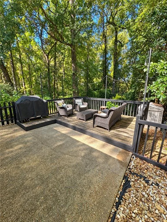 102 Lee Road 985, Phenix City, AL 36870