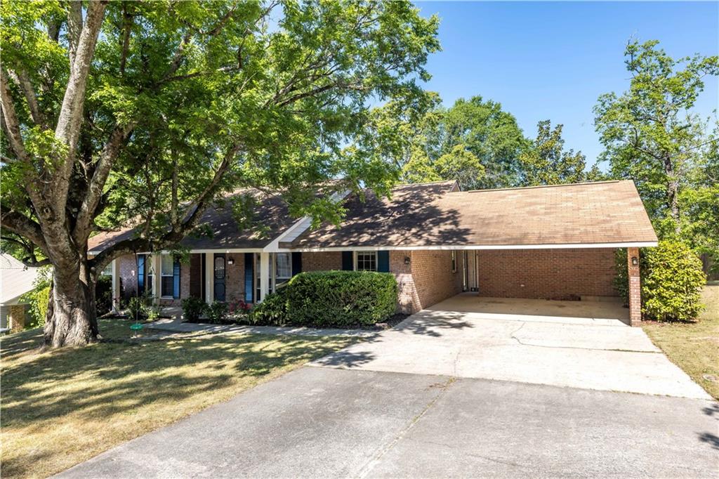 3613 Kelly Ct