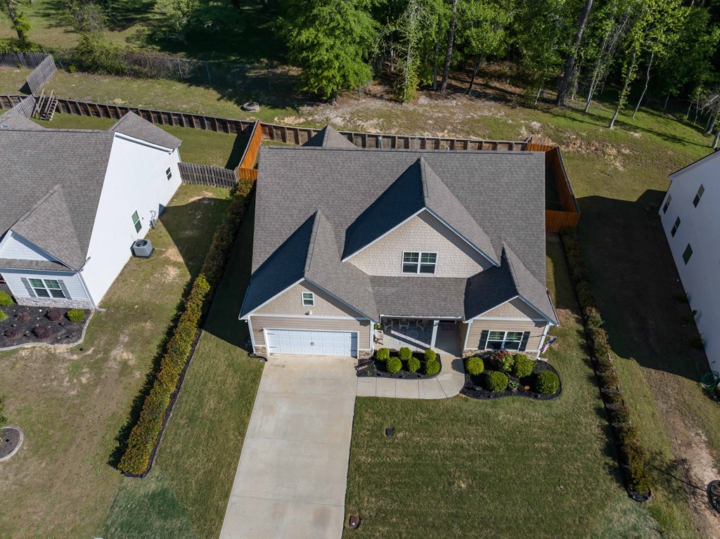 5065 POND VIEW DRIVE