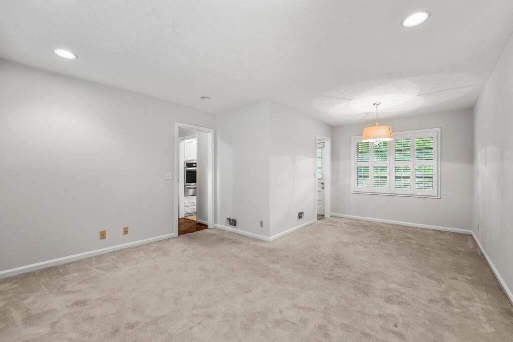 4316 PRIMROSE ROAD
