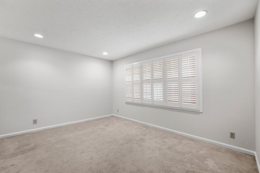 4316 PRIMROSE ROAD