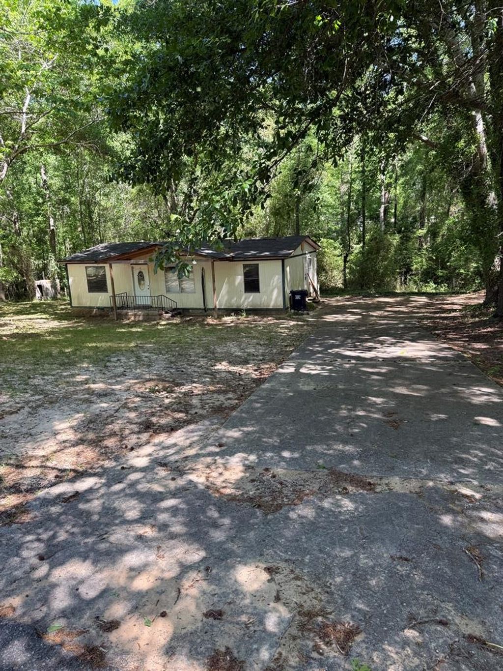 Photo of 105 Mustang Drive, CUSSETA, GA 31805 (MLS # 231289)