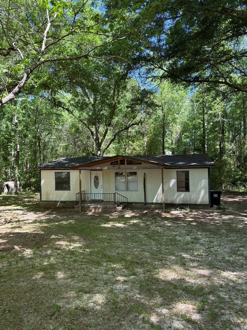 Photo of 105 Mustang Drive, CUSSETA, GA 31805 (MLS # 231289)