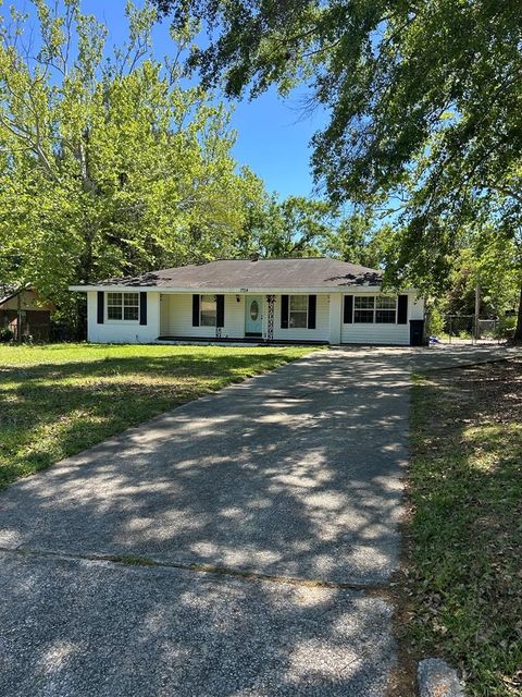 1704 BROUGHAM CT DOTHAN AL 36330