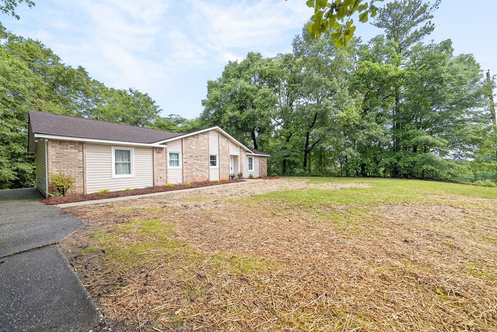Photo of 1704 11th Place, PHENIX CITY, AL 36869 (MLS # 231519)