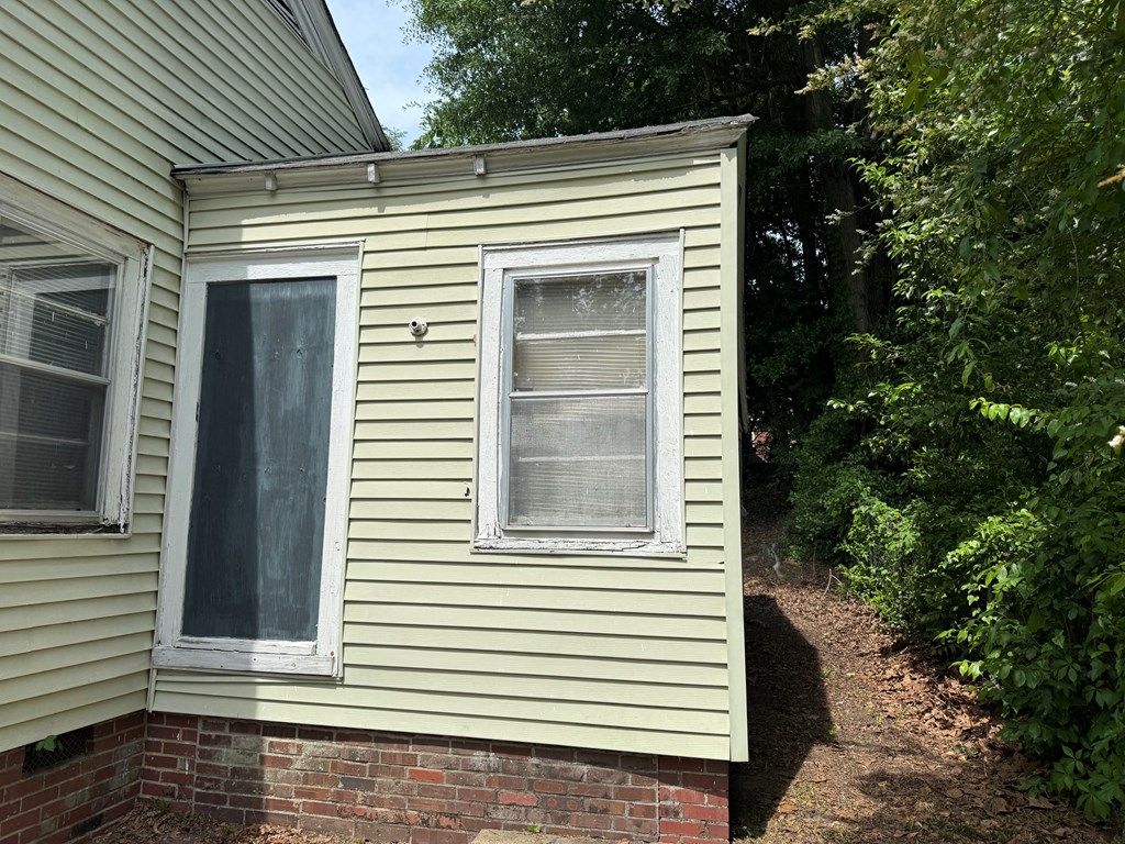 2345 S ANDREWS CIRCLE