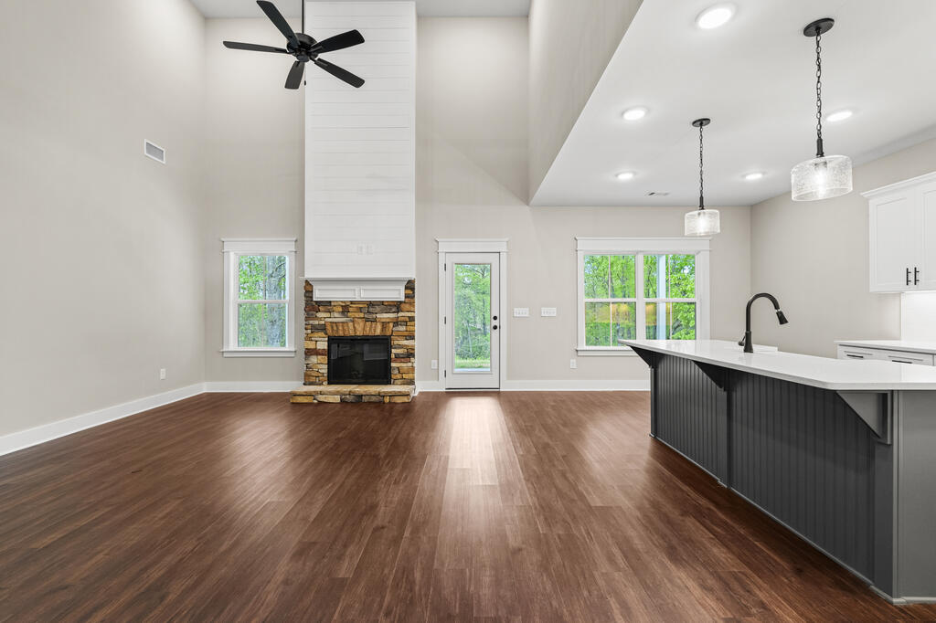 3725 LEE ROAD 0249