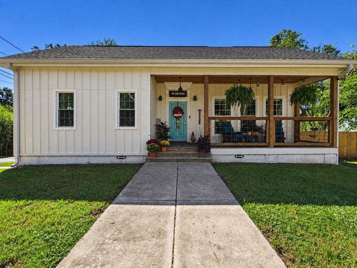 Photo 1 of 35 — 101 20TH STREET, PHENIX CITY, AL 36867