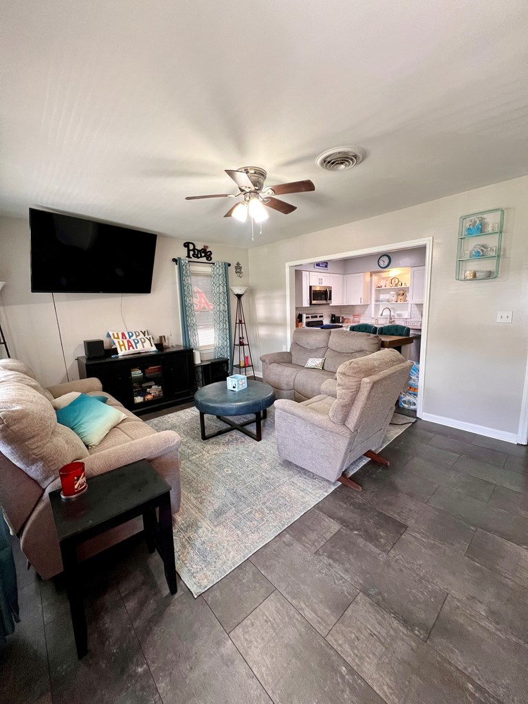 263 NIGHTINGALE DRIVE