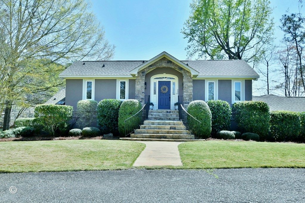 Photo of 239 Robin Drive, HAMILTON, GA 31811 (MLS # 230630)