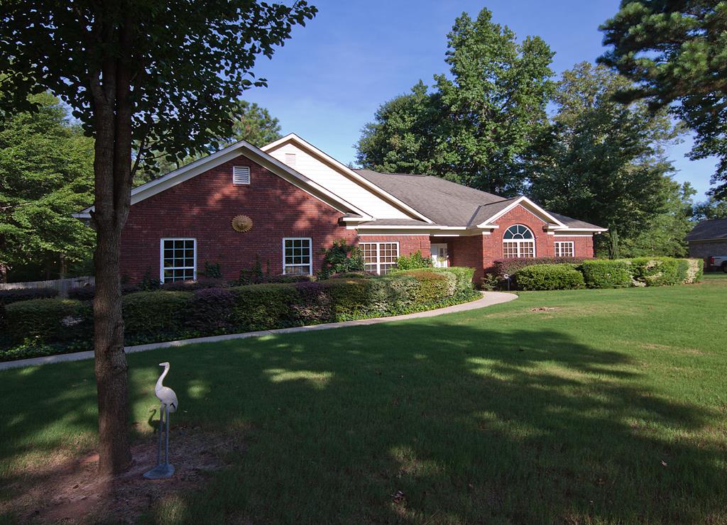 Photo 1 of 31 — 172 BELFAIR DRIVE, ELLERSLIE, GA 31807