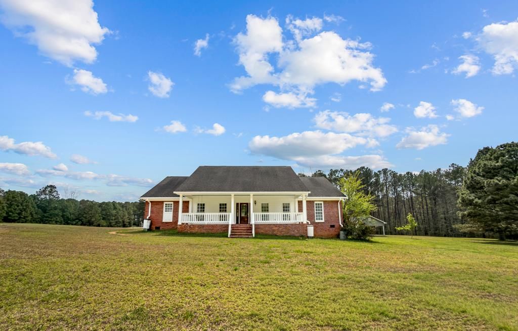 Photo of 44 Big Sky Drive, HAMILTON, GA 31811 (MLS # 230844)