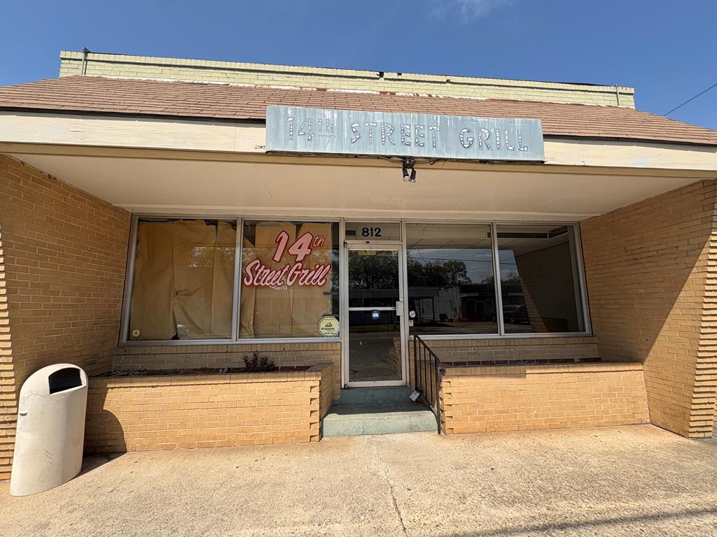 Photo 1 of 33 — 812 14TH STREET, PHENIX CITY, AL 36867