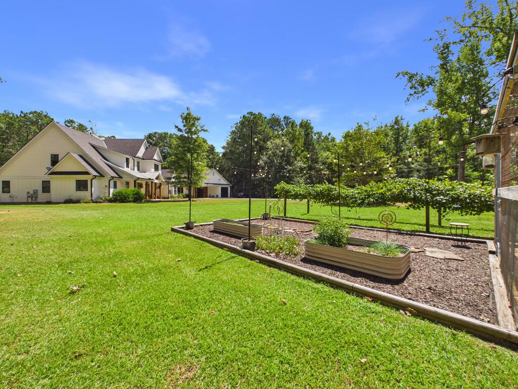 100 ALLEN LAKE ROAD