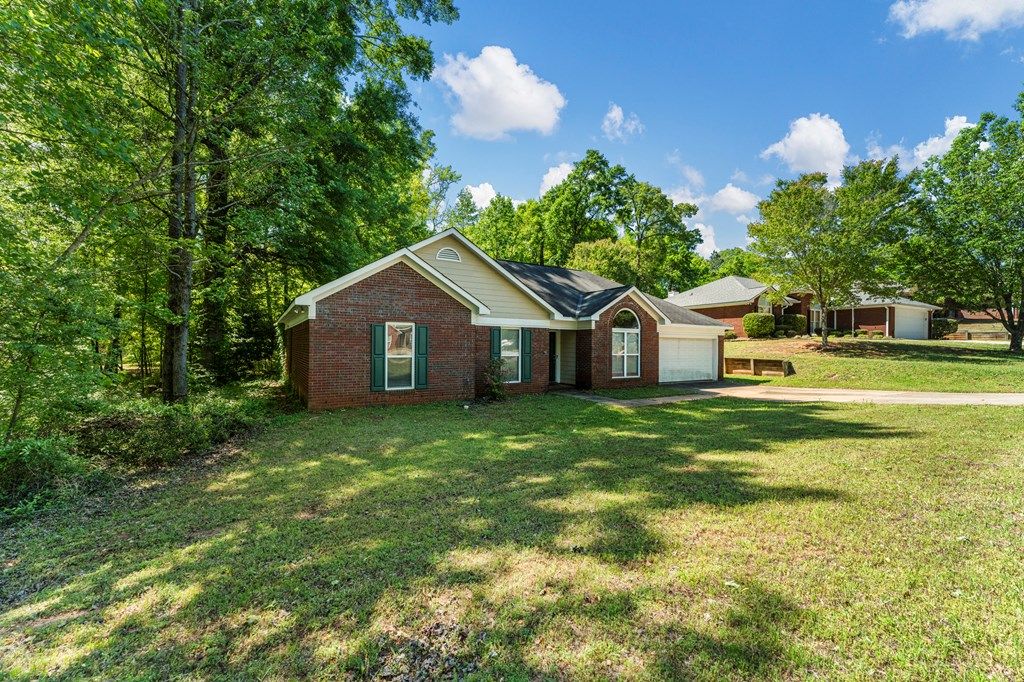 Photo of 4996 Stone Park Drive, COLUMBUS, GA 31909 (MLS # 231189)