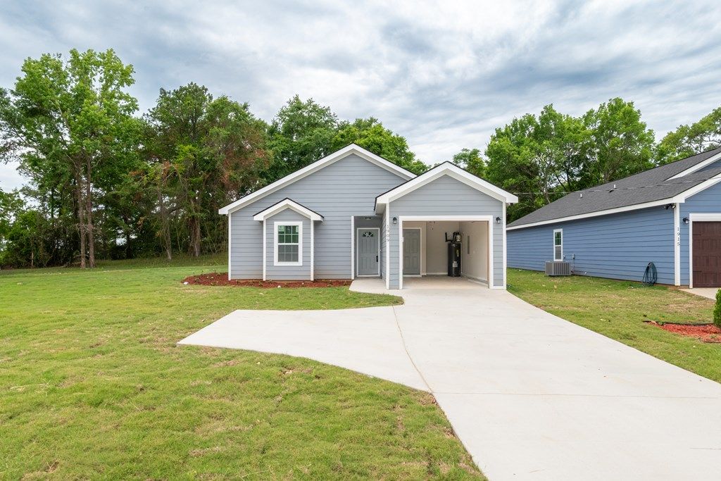Photo of 1909 Schatulga Road, COLUMBUS, GA 31907 (MLS # 231694)