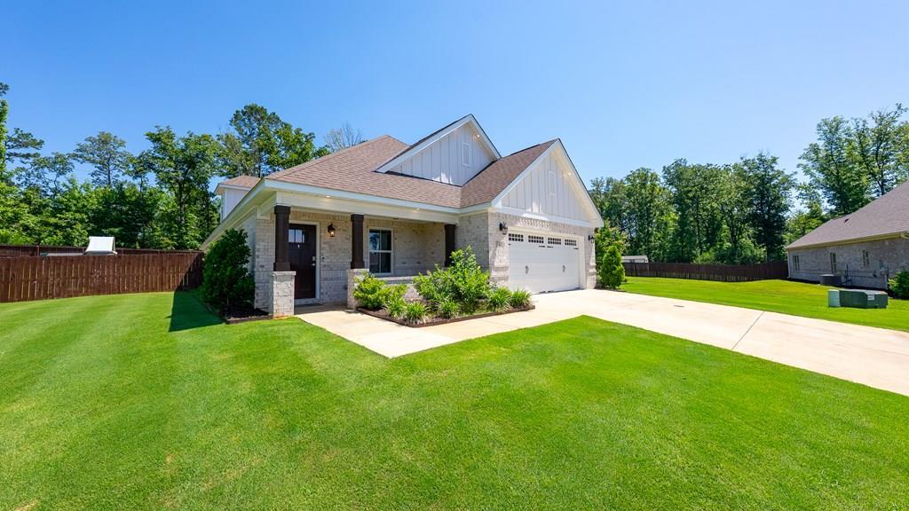 41 LOBLOLLY LANE