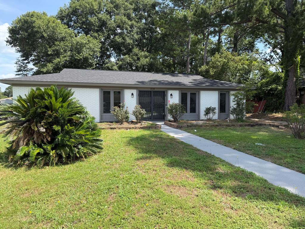 Photo 1 of 25 — 3725 MONTROSE DRIVE, COLUMBUS, GA 31906