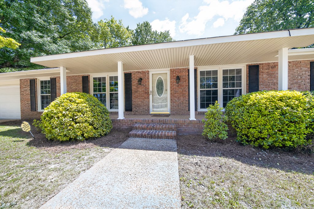 6238 ASHWOOD DRIVE