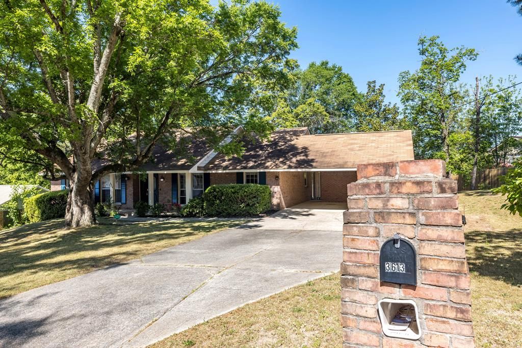 Photo of 3613 Kelly Court, PHENIX CITY, AL 36867 (MLS # 231381)