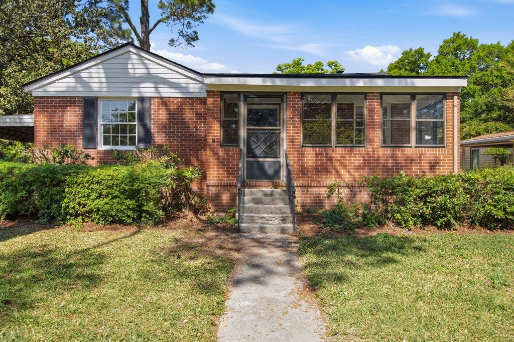 Photo of 4021 Howard Avenue, COLUMBUS, GA 31904 (MLS # 231202)