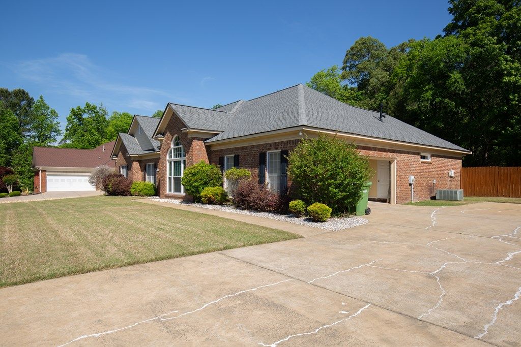 Photo of 8113 Highlands Drive, MIDLAND, GA 31820 (MLS # 231322)