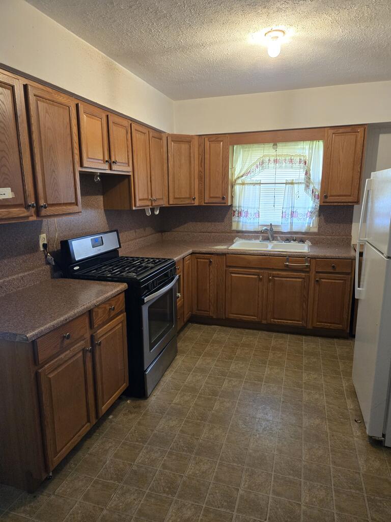 3010 GRENADA DRIVE